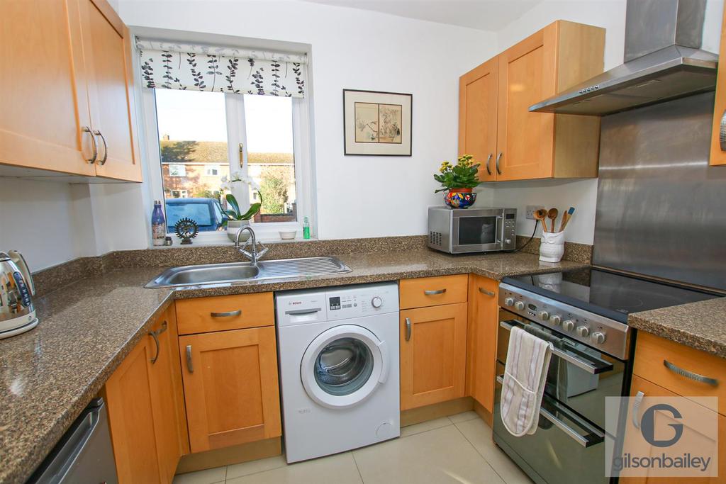 Tuckswood Lane, Norwich 3 bed terraced house £230,000