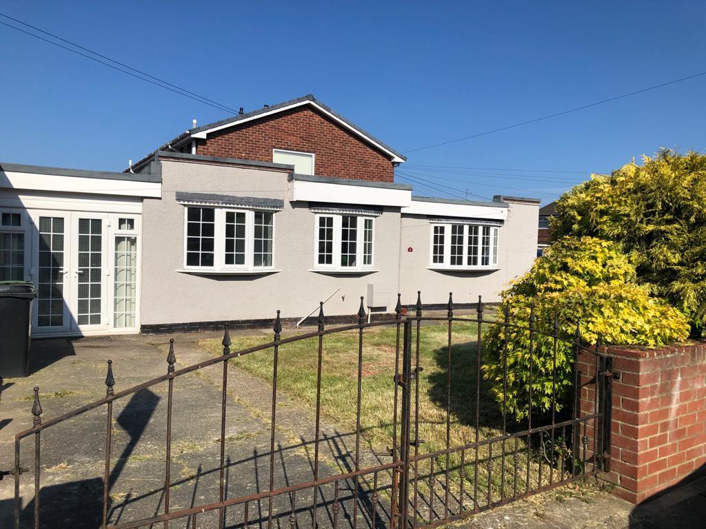 Mitford Gardens, Choppington 2 bed semidetached bungalow for sale £
