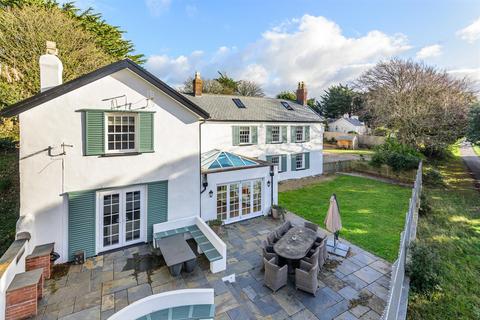 Strand House Braunton Road, Ashford, Barnstaple, EX31 4AU