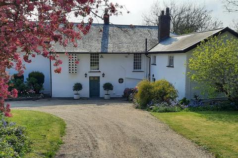 Strand House Braunton Road, Ashford, Barnstaple, EX31 4AU