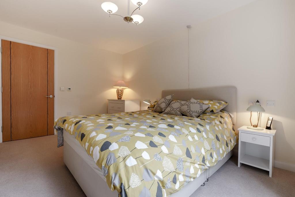 Bedroom 2.jpg