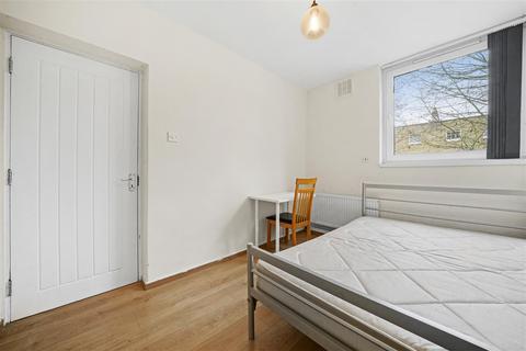 3 bedroom flat to rent - Troutbeck, Albany Street, London