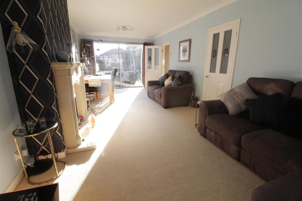Barrett Road, Darlington 3 bed semidetached house £230,000