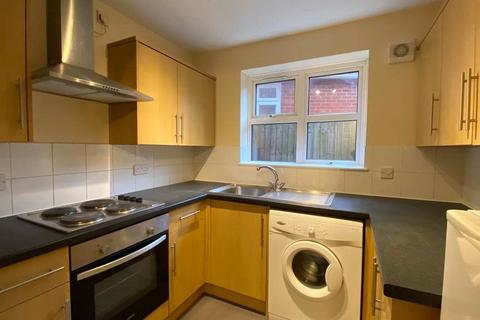 Flat 2, Eastview Court Binfield Road, Bracknell, RG42 2BB