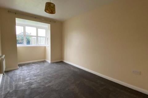 Flat 2, Eastview Court Binfield Road, Bracknell, RG42 2BB
