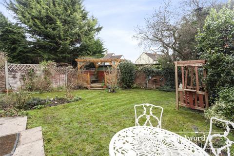 14 Bishops Close, Barnet, EN5 2QH