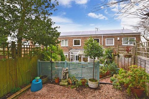 3 Leith Park Road, Gravesend, DA12 1LN