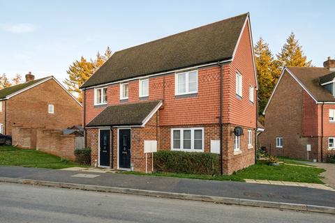 1 bedroom maisonette for sale, Holland Drive, Medstead, Alton, Hampshire, GU34