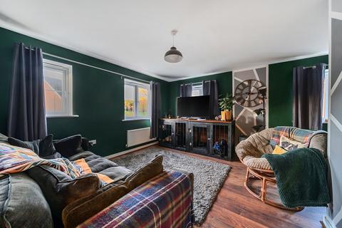 1 bedroom maisonette for sale, Holland Drive, Medstead, Alton, Hampshire, GU34