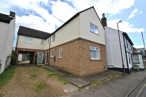 Biggleswade - 2 bedroom end of terrace house to rent