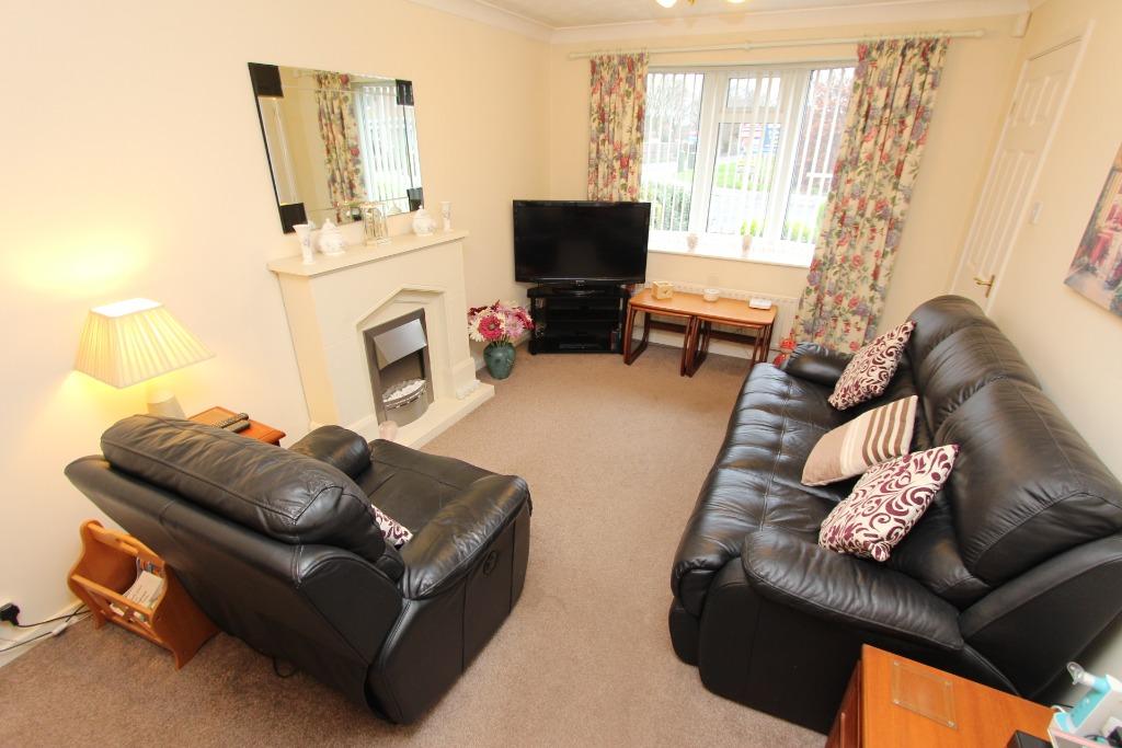 Bosworth Way, Long Eaton, Long Eaton, NG10 2 bed bungalow £240,000