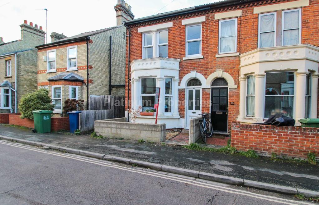 Marshall Road, Cambridge 3 bed house £1,470 pcm (£339 pw)