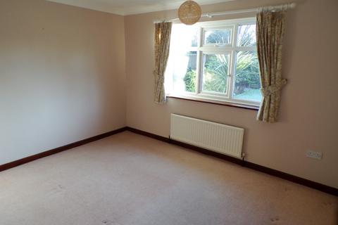 3 bedroom bungalow to rent, Sunningdale Close, Woodhall Spa, LN10