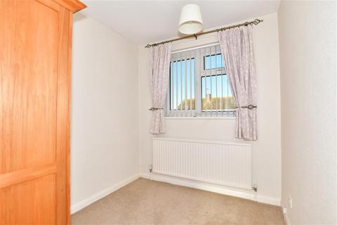18 Birch Close, Broadstairs, CT10 2NF