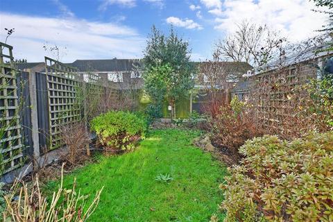 18 Birch Close, Broadstairs, CT10 2NF
