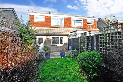 18 Birch Close, Broadstairs, CT10 2NF