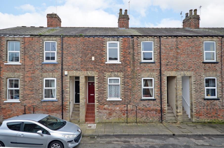 LOWER EBOR STREET, CLEMENTHORPE, YORK, YO23 1AY 2 bed terraced house