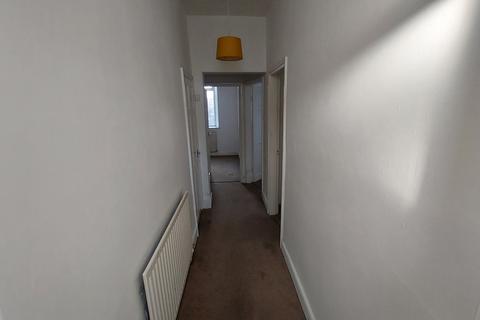 2 bedroom ground floor flat to rent, South Terrace, Wallsend NE28