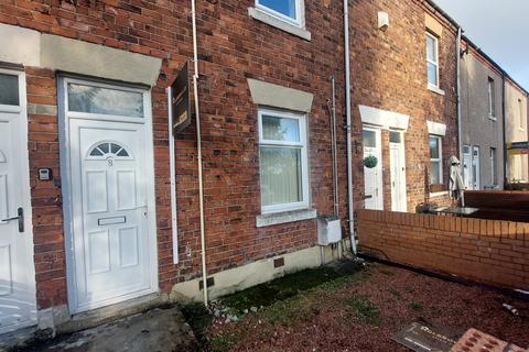 2 bedroom ground floor flat to rent, South Terrace, Wallsend NE28