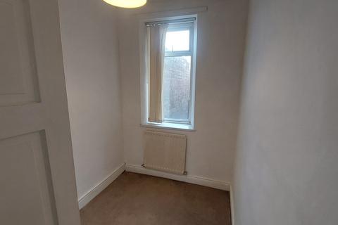 2 bedroom ground floor flat to rent, South Terrace, Wallsend NE28