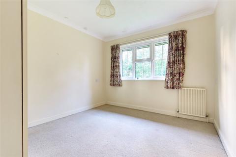 21 Ash Grove, Fernhurst, Haslemere, GU27 3HL