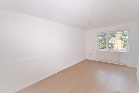3 bedroom flat to rent - Bowen Drive, West Dulwich, London, SE21