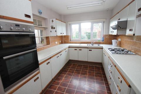 1 Briar Close, Knutsford, WA16 6TL