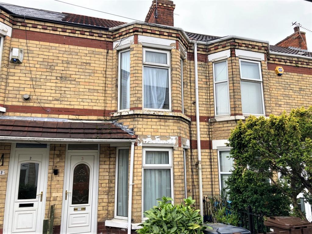 Lynton Avenue, Perth Street West, Hull, HU5 2 bed terraced house £87,500