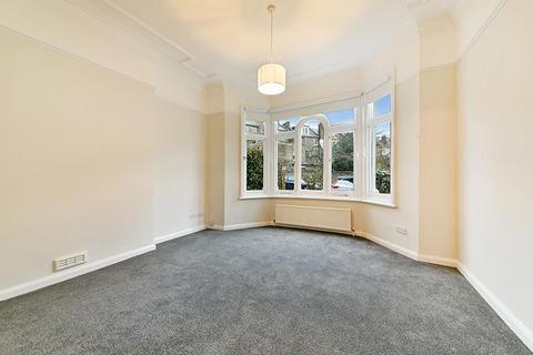 2 bedroom flat to rent, Estelle Road, Hampstead, London, NW3