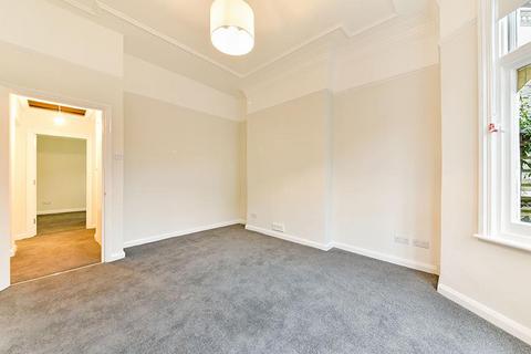 2 bedroom flat to rent, Estelle Road, Hampstead, London, NW3