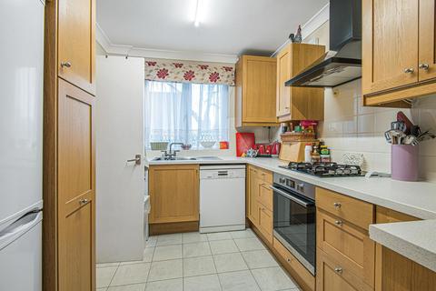 10 Manygates, London, SW12 9JS