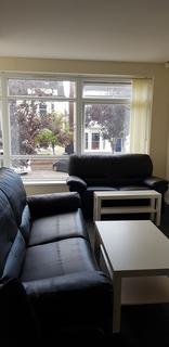 5 bedroom terraced house to rent, Russell Terrace, Leamington Spa CV31