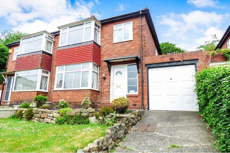 Otterburn Gardens, Low Fell... 3 bed semidetached house £650 pcm (£