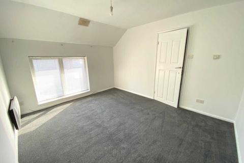 undefined, Oulton Close, Thamesmead, SE28 8LT