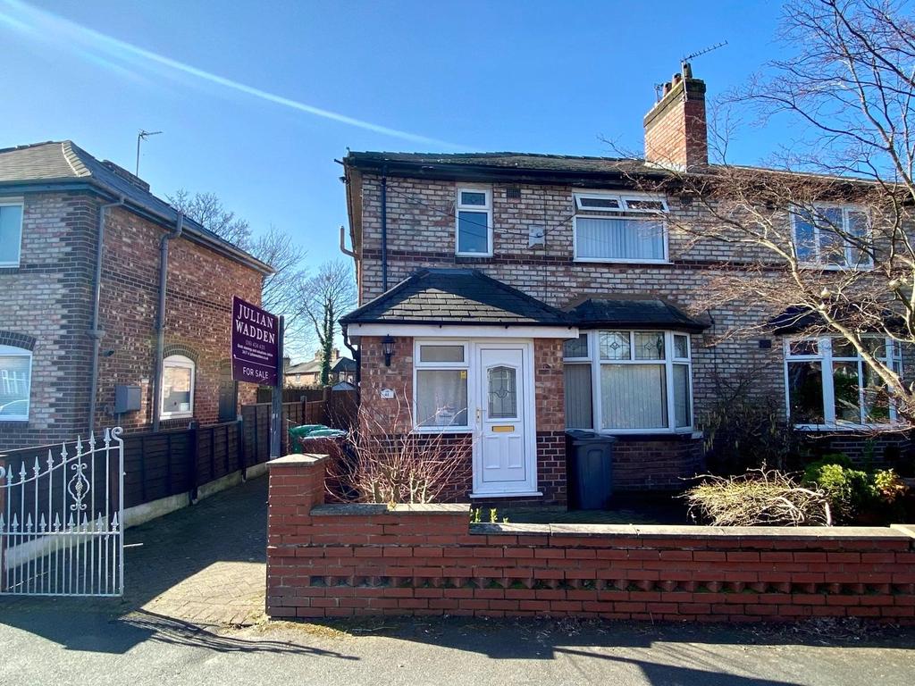 Heyscroft Road, Withington... 4 bed semidetached house £350,000