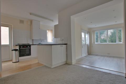 34 Hilldown Road, Southampton, SO17 1SX