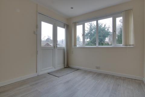 34 Hilldown Road, Southampton, SO17 1SX