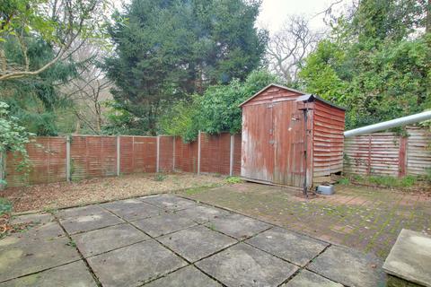 34 Hilldown Road, Southampton, SO17 1SX