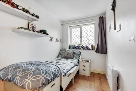 30 Briarwood Close, Feltham, TW13 4QL