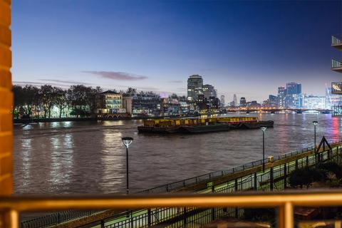 2 bedroom apartment for sale, Elm Quay Court, Nine Elms Lane, London, SW8