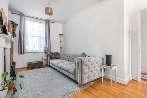 69 Walcot Square, London, SE11 4UB