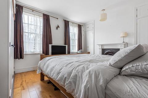 69 Walcot Square, London, SE11 4UB