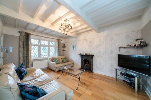 4 bedroom detached house for sale, East Street, Old Town