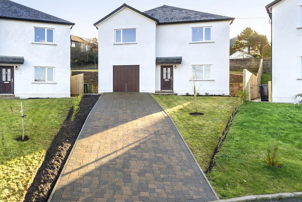 23 Church Bank Gardens, Burton, Carnforth, Lancashire, LA6 1NT 3 bed