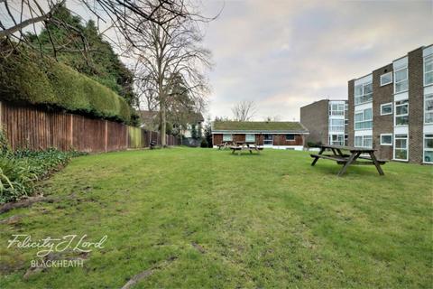 2 bedroom apartment to rent, The Squirrels, Belmont Hill, London