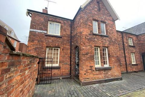 2 bedroom cottage to rent, Dorfold Street, Crewe