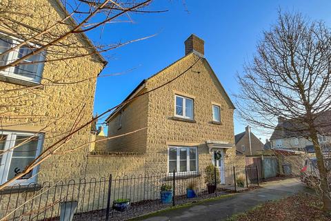 3 bedroom detached house to rent, Harvest Way, Witney, Oxfordshire, OX28