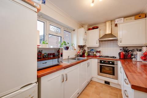 10 Broadwater Green, Laindon, Basildon, SS15 6BG