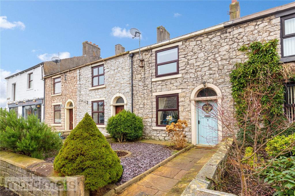 Victoria Street, Clitheroe, BB7 3 bed terraced house £235,000