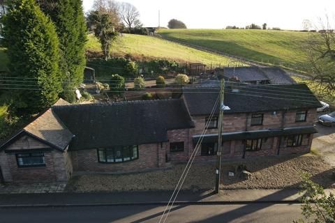 Hotel for sale - Chestnut Grange Bed and Breakfast Windmill Hill, Rough Close, Stoke-on-Trent,ST3 7PJ